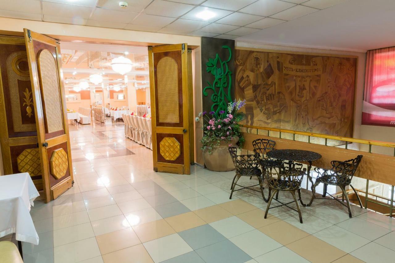 Tourist Hotel Ustʼ-Kamenogorsk Eksteriør bilde
