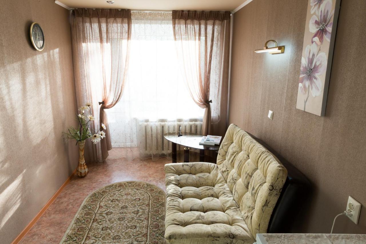 Tourist Hotel Ustʼ-Kamenogorsk Eksteriør bilde